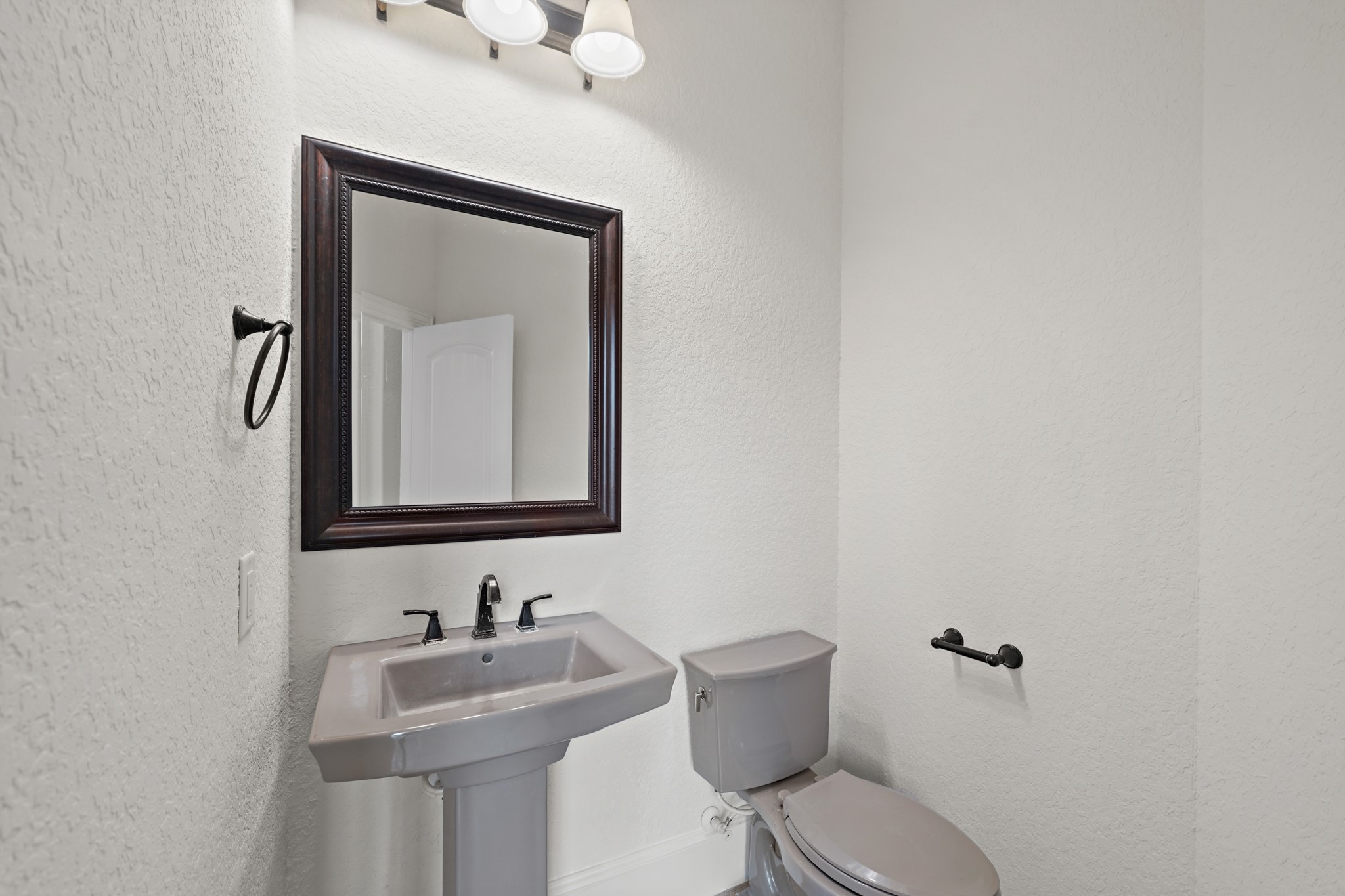 8334 Galler Road Richmond, TX 77469 - Photo 34 of 44