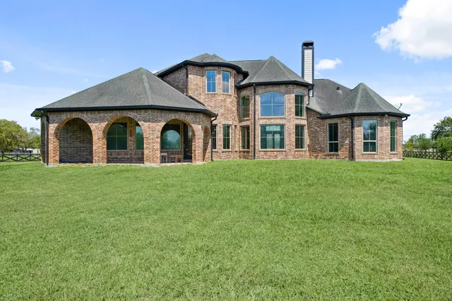 $799,000 | 8334 Galler Road, Richmond, TX 77469