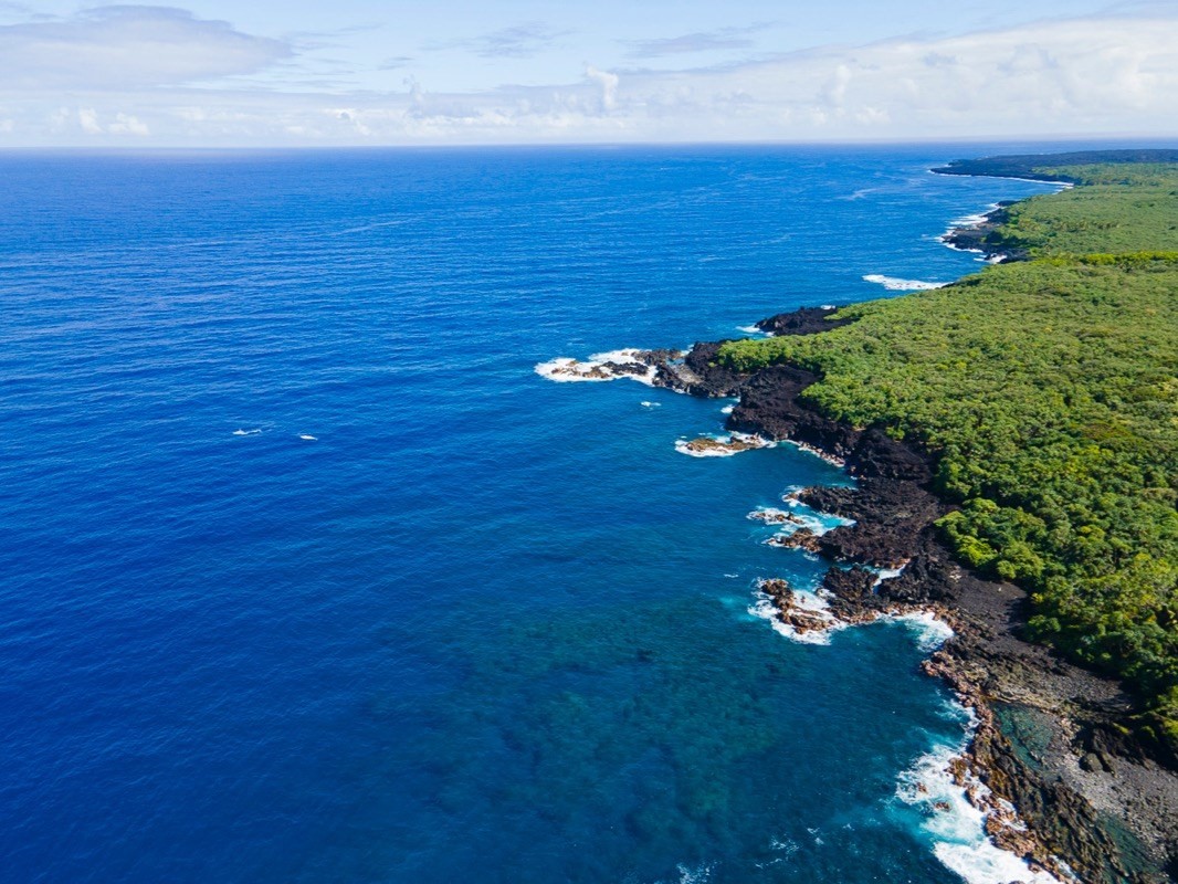 47 Government Beach Road Pahoa, HI 96778 - Photo 9 of 11 a view of a an ocean