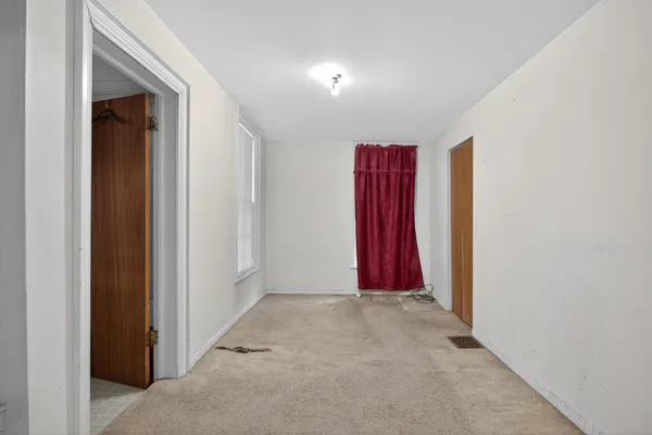 $84,900 | 611 Oakhill Avenue, Jackson, MI 49201