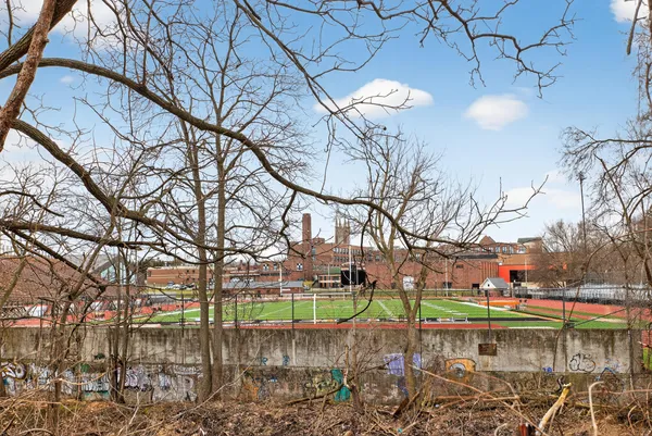 $84,900 | 611 Oakhill Avenue, Jackson, MI 49201