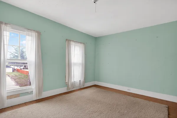 $84,900 | 611 Oakhill Avenue, Jackson, MI 49201