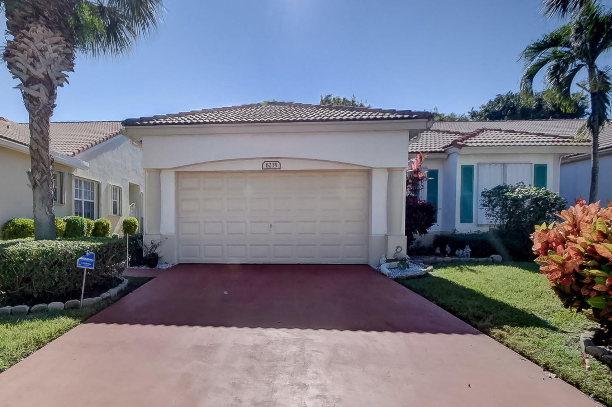 6235 Petunia Road Delray Beach, FL 33484 - Photo 1 of 27 01_alp_2236_37_38_39_40