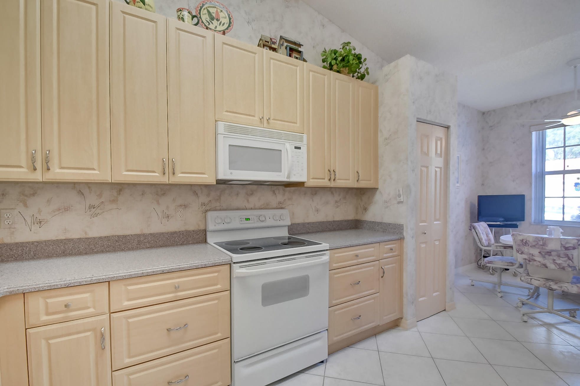 6235 Petunia Road Delray Beach, FL 33484 - Photo 18 of 27 17_alp_2346_47_48_49_50