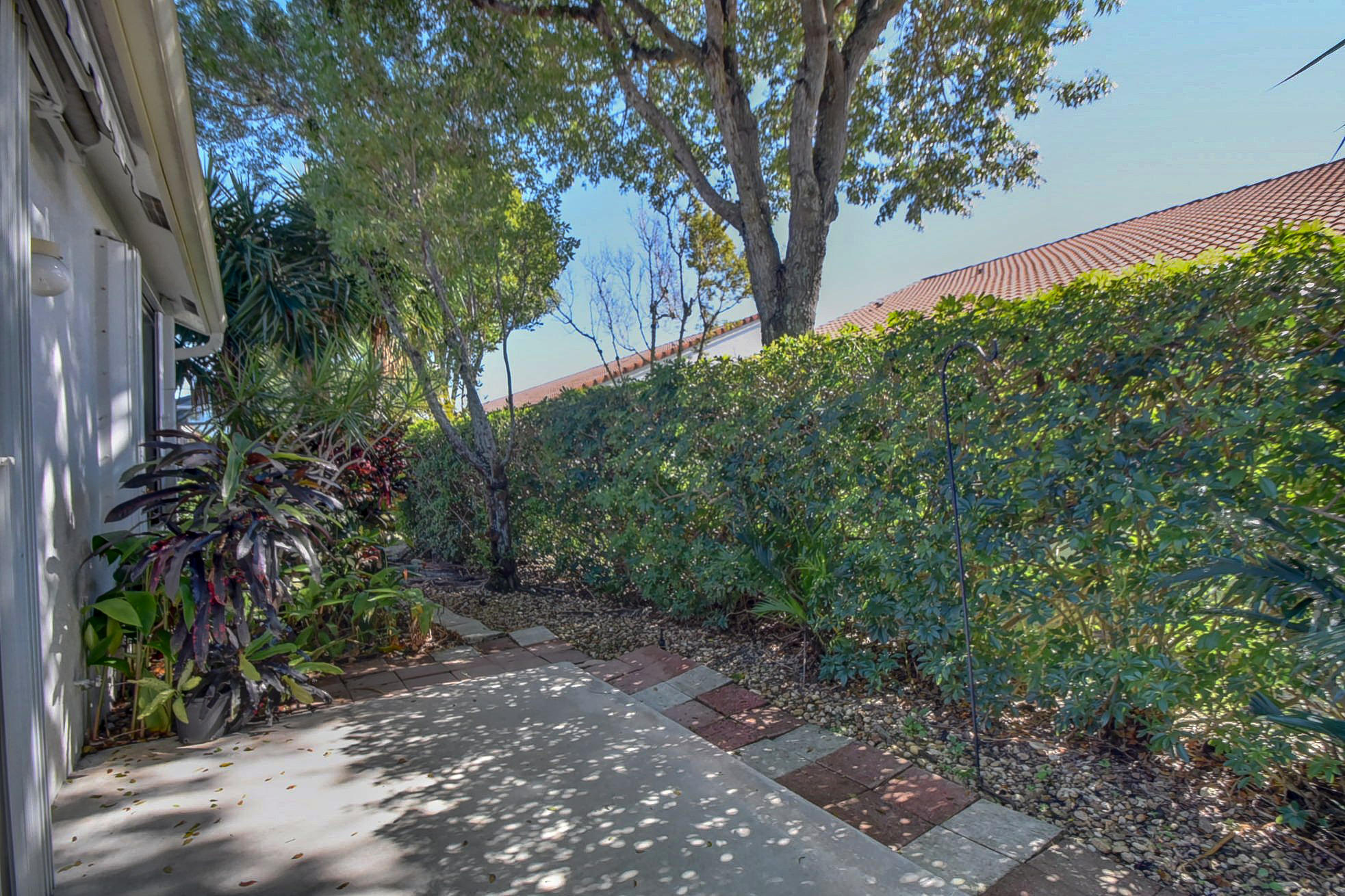6235 Petunia Road Delray Beach, FL 33484 - Photo 26 of 27 25_alp_2396_397_398_399_400