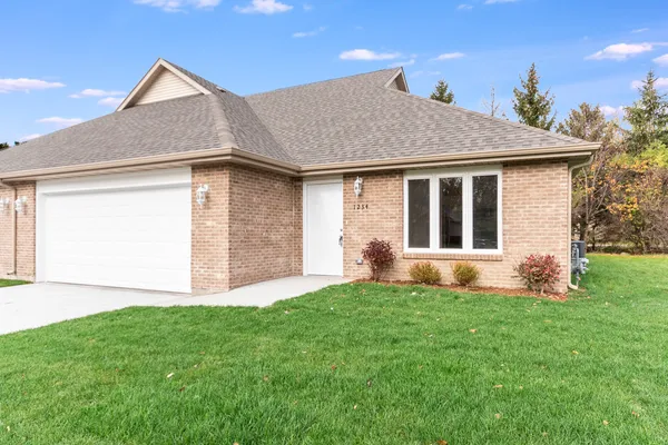 $309,900 | 5520 Hearthside Drive, Bourbonnais, IL 60914