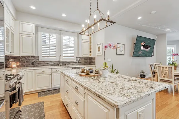 $2,700,000 | 512 Second Street, Santa Cruz, CA 95060