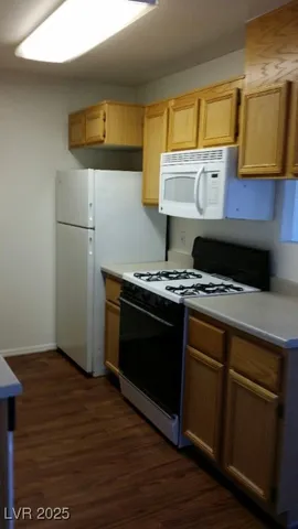 $1,200 | Undisclosed Address, Las Vegas, NV 89115