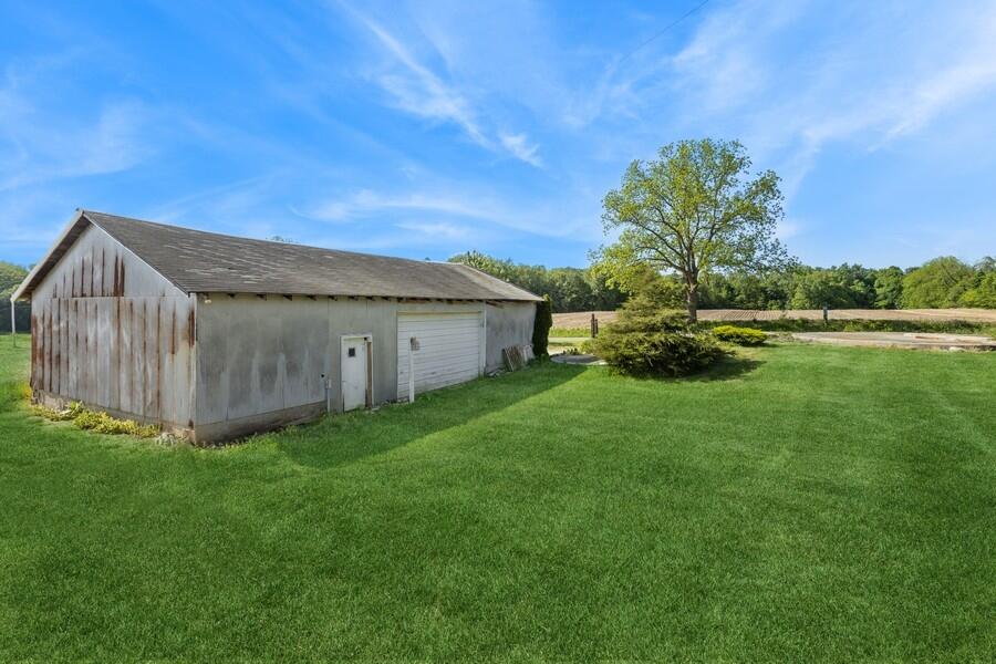 1266 Grange Road Buchanan, MI 49107 - Photo 24 of 32 04_1266GrangeRd_2005_LowRes