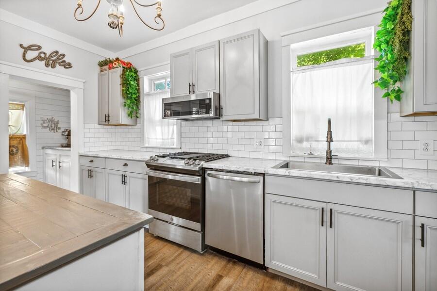 1266 Grange Road Buchanan, MI 49107 - Photo 5 of 32 09_1266GrangeRd_2011_LowRes