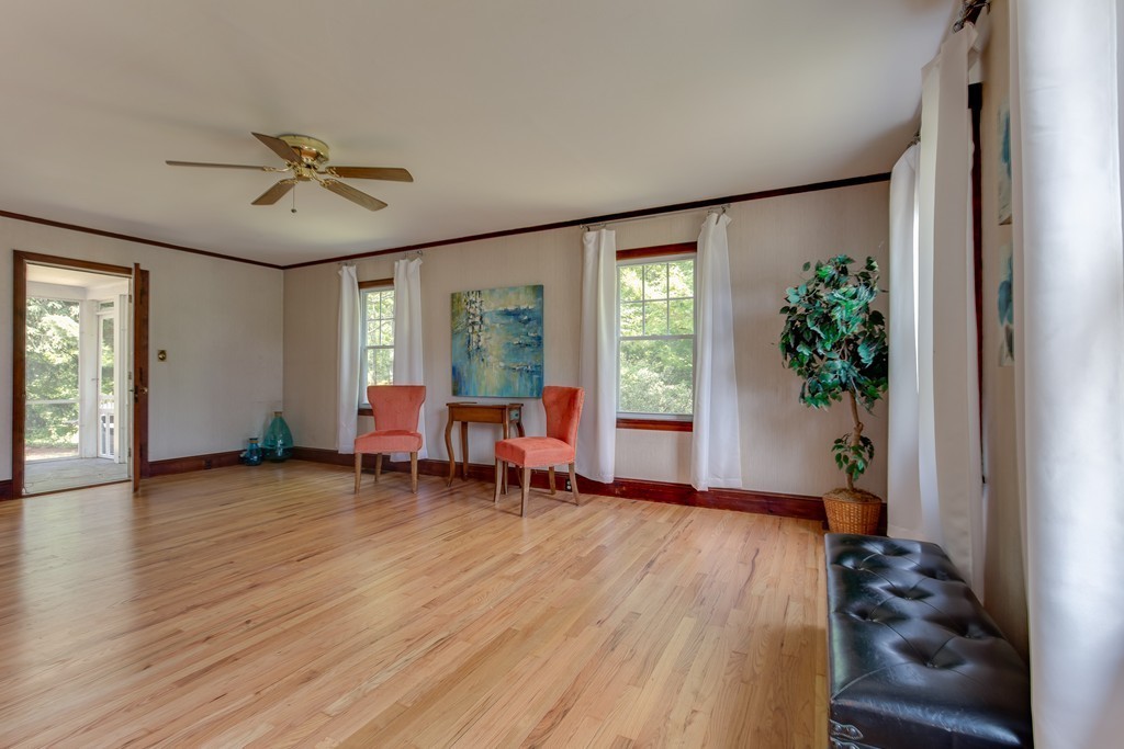 6 Dalton Road Chelmsford, MA 01824 - Photo 5 of 20 Gallery Image 5