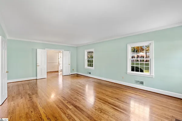 $1,199,000 | 122 Lakecrest Drive, Greenville, SC 29609
