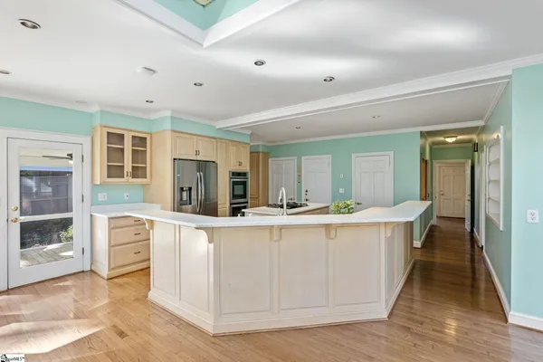$1,199,000 | 122 Lakecrest Drive, Greenville, SC 29609
