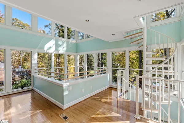 $1,199,000 | 122 Lakecrest Drive, Greenville, SC 29609