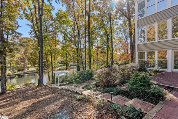 $1,199,000 | 122 Lakecrest Drive, Greenville, SC 29609