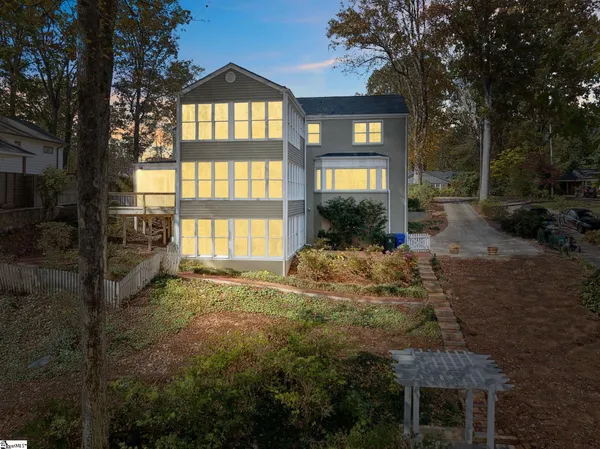 $1,199,000 | 122 Lakecrest Drive, Greenville, SC 29609