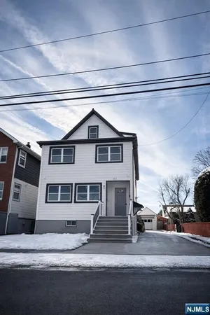 $4,400 | 152 Washington Street, Lodi, NJ 07644