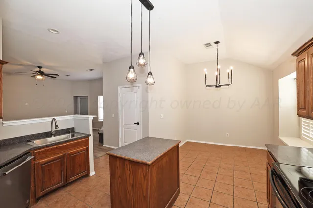 $2,100 | 6205 Janae Street, Amarillo, TX 79118