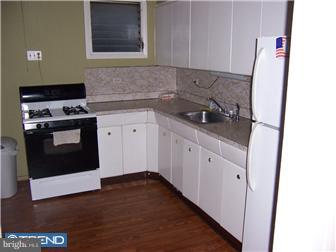 251 Wembly Road Upper Darby, PA 19082 - Photo 3 of 6 Kitchen