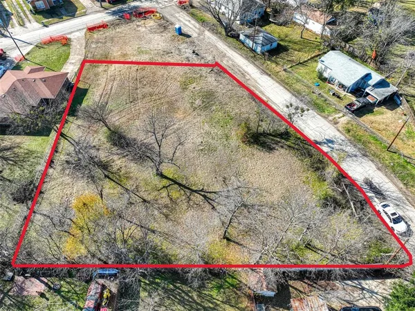 $63,500 | 401 Greenwood Street, Terrell, TX 75160