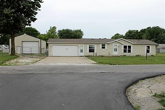1728 Bertha Street Woodburn, IN 46797 - Photo 1 of 23 Gallery Image 1