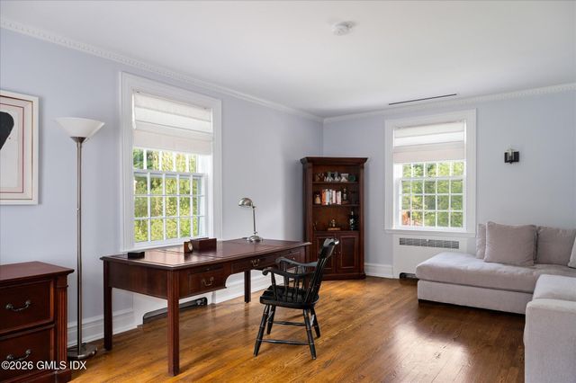 $3,400,000 | 351 Erskine Road, Stamford, CT 06903