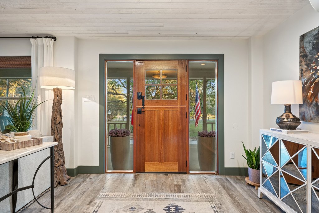 2800 River Road Wimberley, TX 78676 - Photo 6 of 40 Doorway to property