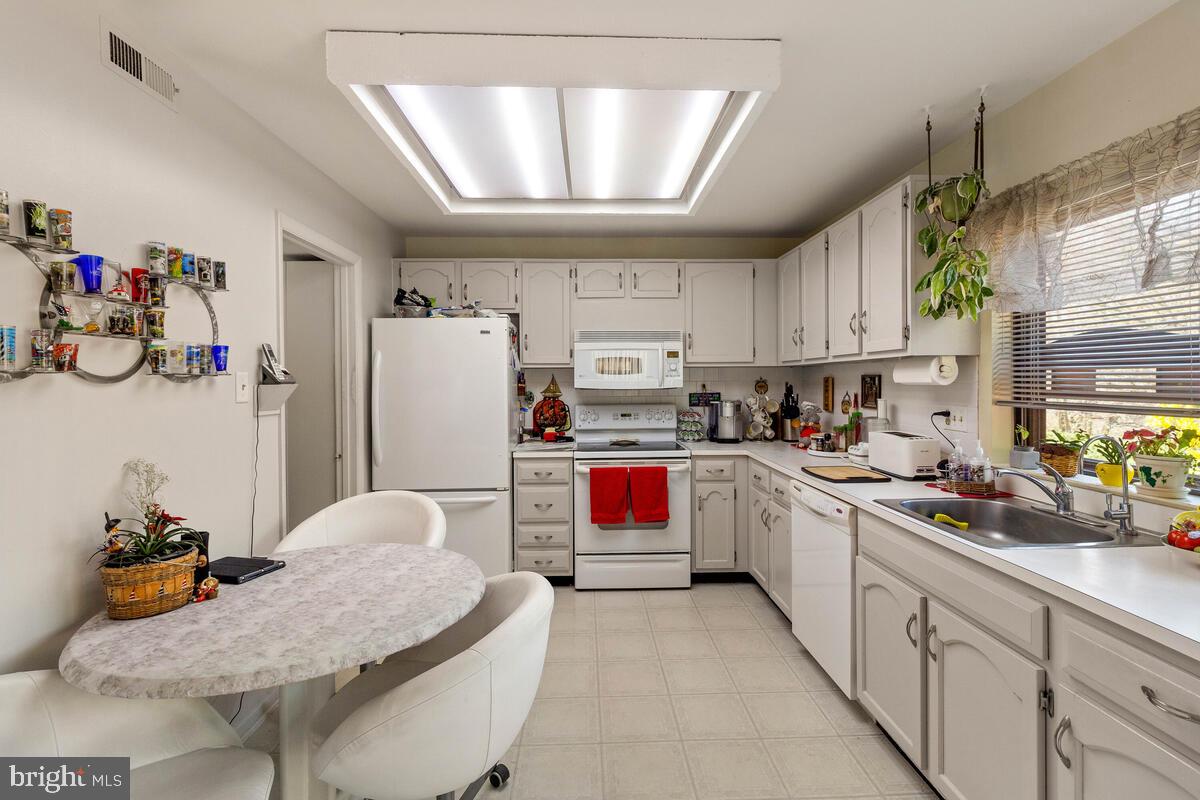 18920 Glendower Road Gaithersburg, MD 20879 - Photo 12 of 29