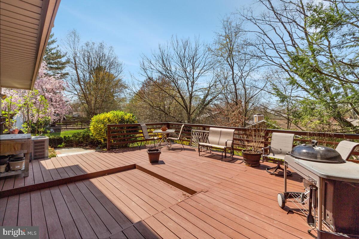 18920 Glendower Road Gaithersburg, MD 20879 - Photo 27 of 29