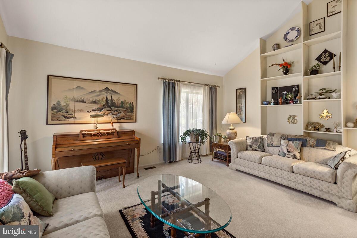 18920 Glendower Road Gaithersburg, MD 20879 - Photo 6 of 29