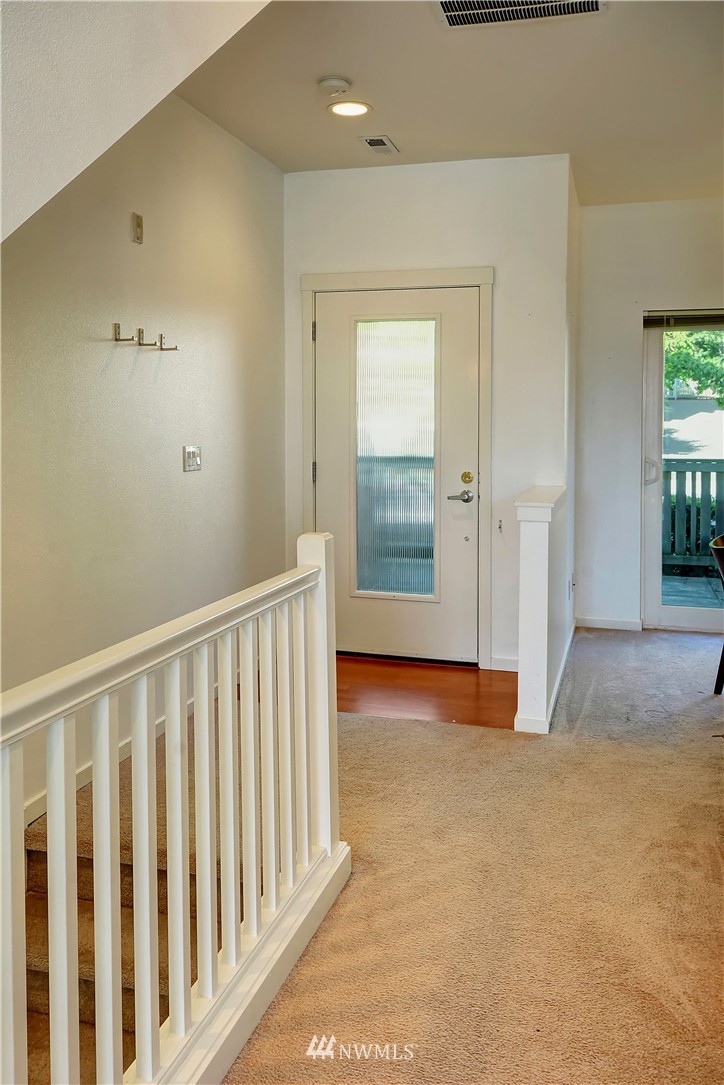 97 Sky Ridge Road Northwest Issaquah, WA 98027 - Photo 8 of 18