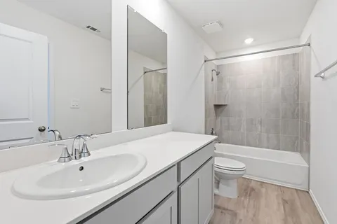 $229,990 | 164 Cinnabar Lane, Unit 1, Kyle, TX 78640