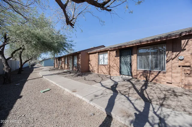 $1,095 | 3646 North 67th Avenue, Unit 15, Phoenix, AZ 85033