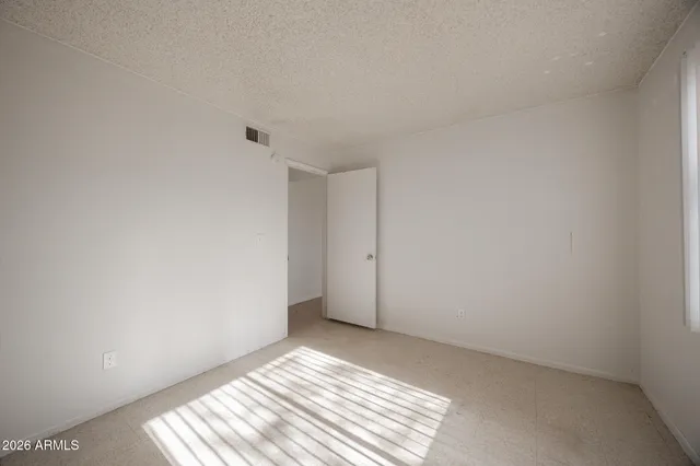 $1,095 | 3646 North 67th Avenue, Unit 15, Phoenix, AZ 85033