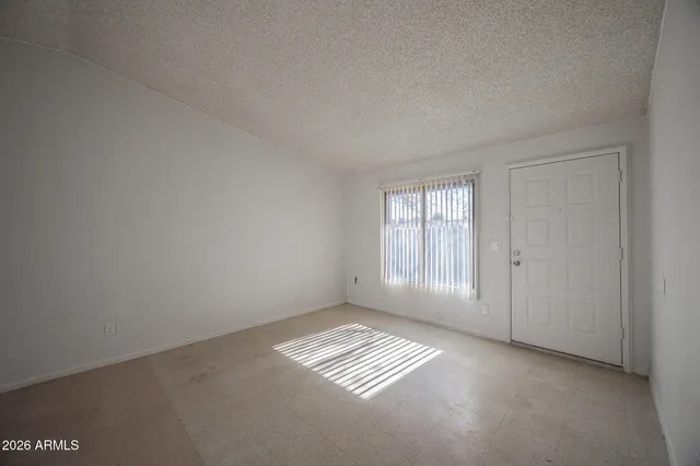 $1,095 | 3646 North 67th Avenue, Unit 15, Phoenix, AZ 85033