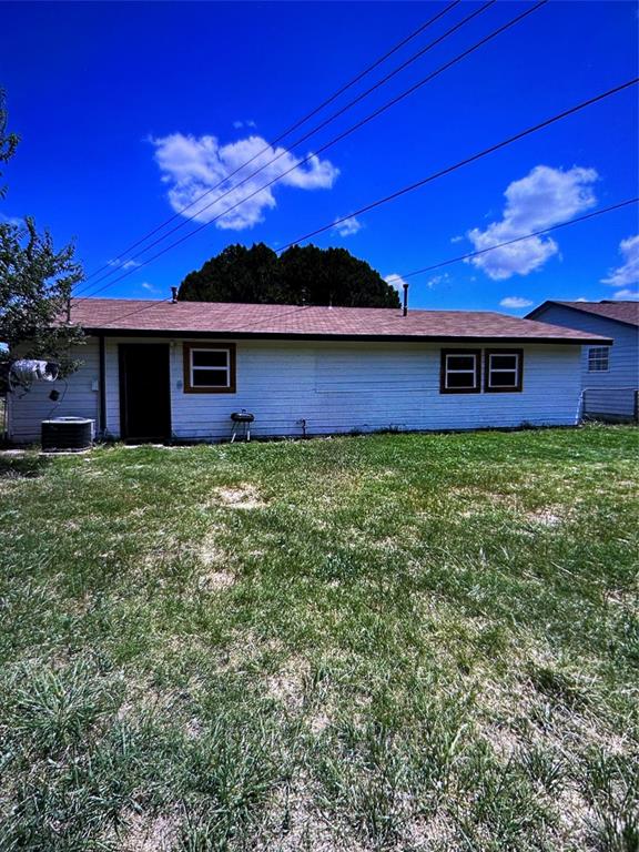 1518 Red Fox Road Wichita Falls, TX 76306 - Photo 4 of 22