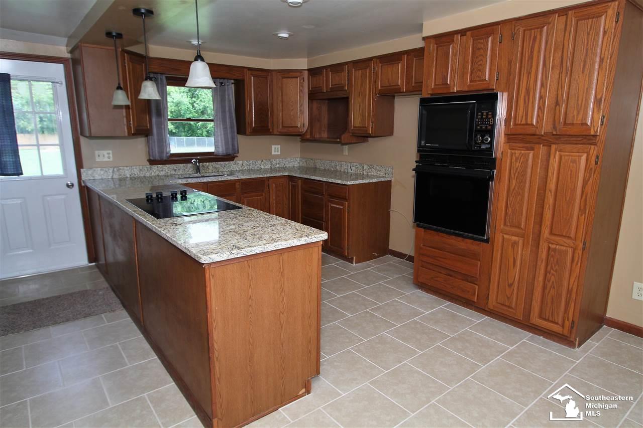 15507 Keegan Road Monroe, MI 48161 - Photo 8 of 23