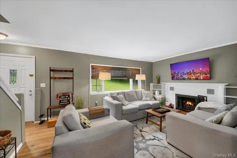 $625,000 | 10 Susquehanna Road, Ossining, NY 10562