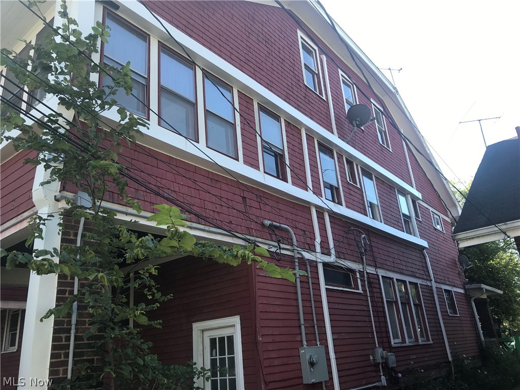 3317 Cedarbrook Road Cleveland, OH 44118 - Photo 24 of 26 Gallery Image 24