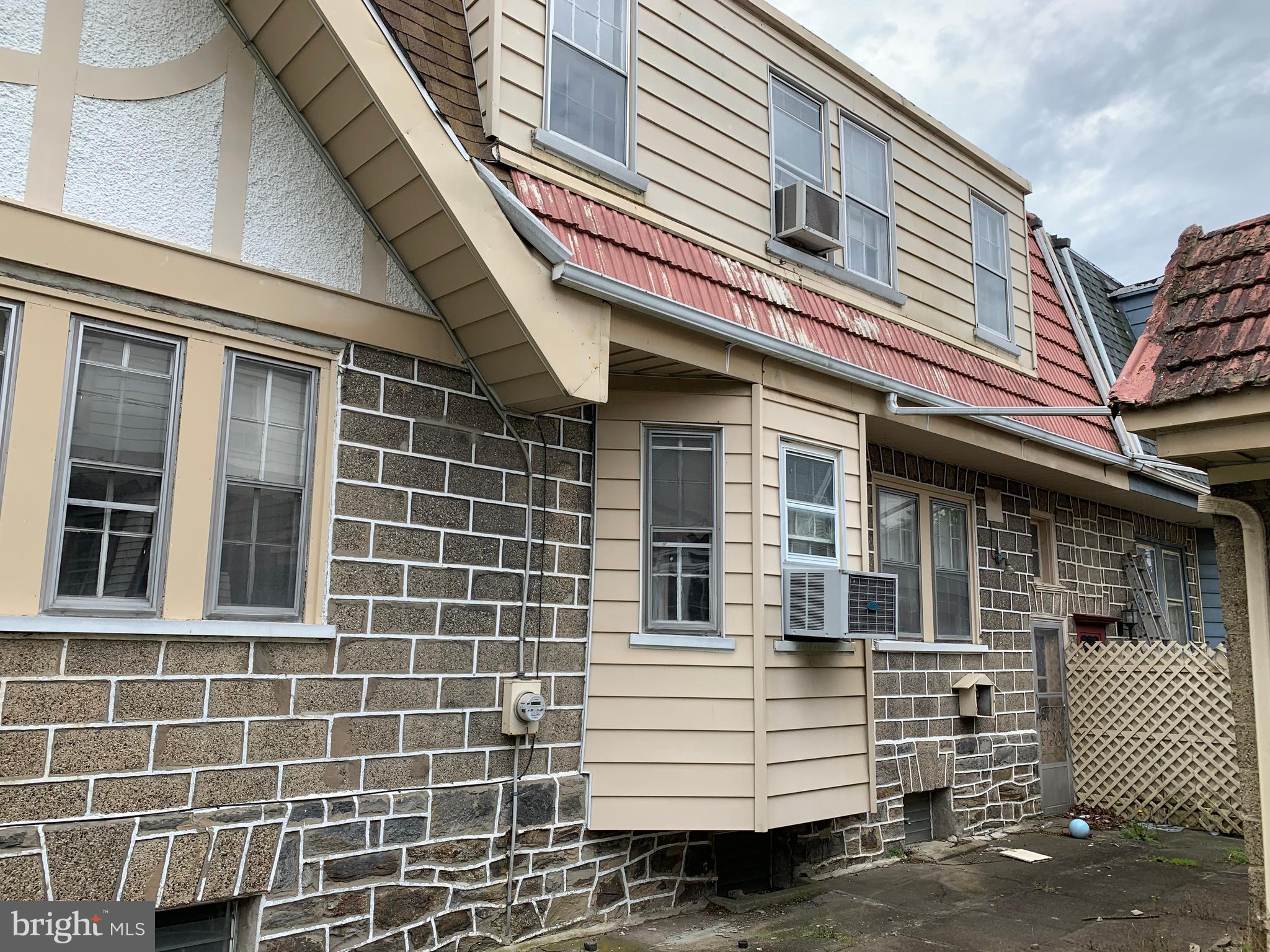 116 Heather Road Upper Darby, PA 19082 - Photo 4 of 25