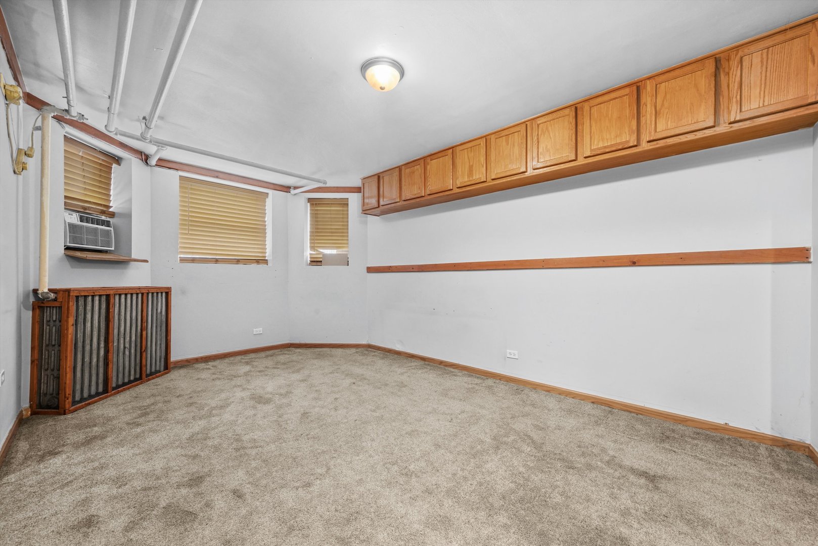 1450 North Springfield Avenue Chicago, IL 60651 - Photo 19 of 46 a view of an empty room
