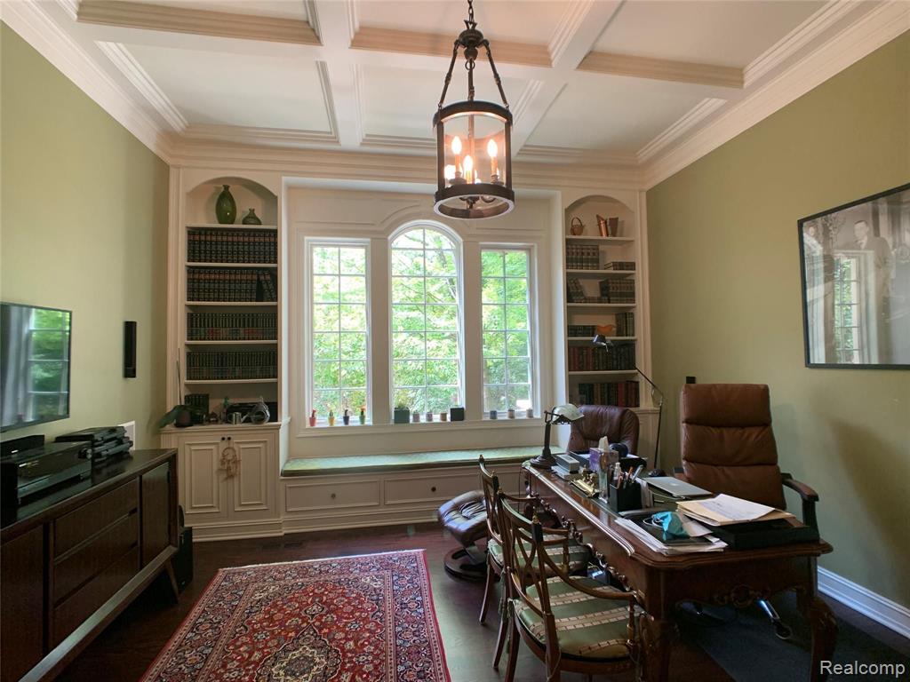 30246 Inkster Road Franklin, MI 48025 - Photo 22 of 53