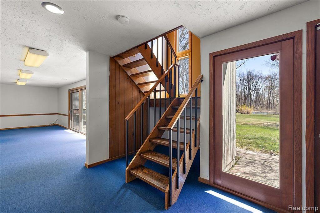 6145 Blue Beech Road Rochester Hills, MI 48306 - Photo 47 of 55