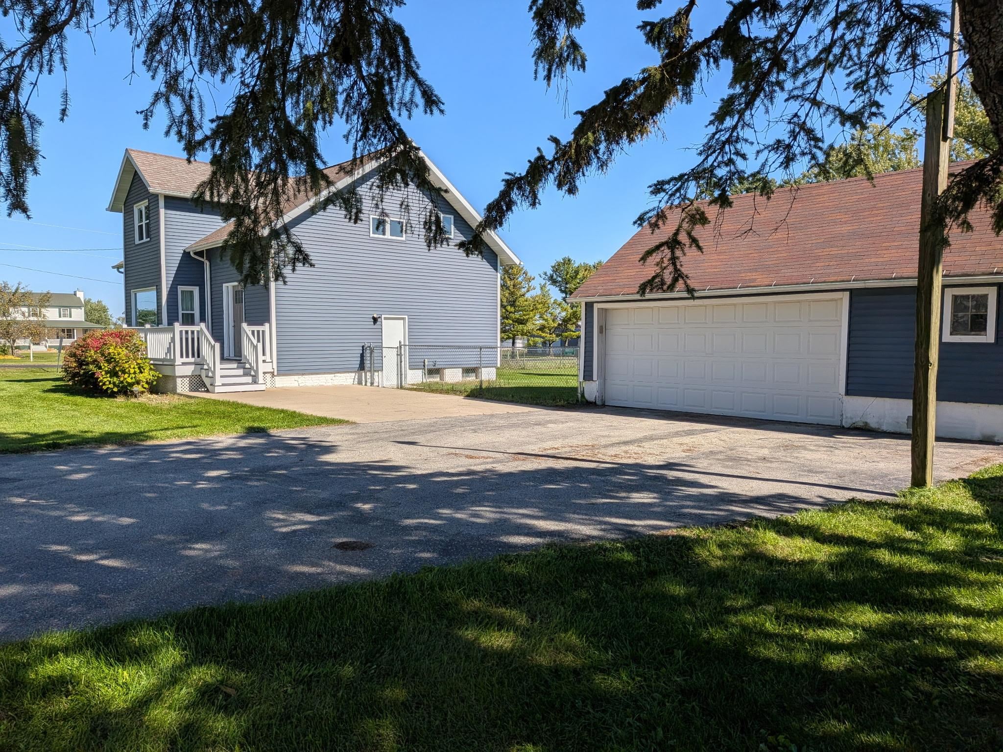 W7691 Lake Shore Road Walworth, WI 53184 - Photo 30 of 32 Gallery Image 30