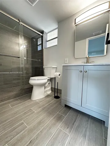 $1,850 | 301 Northwest 177th Street, Unit 212, Miami Gardens, FL 33169