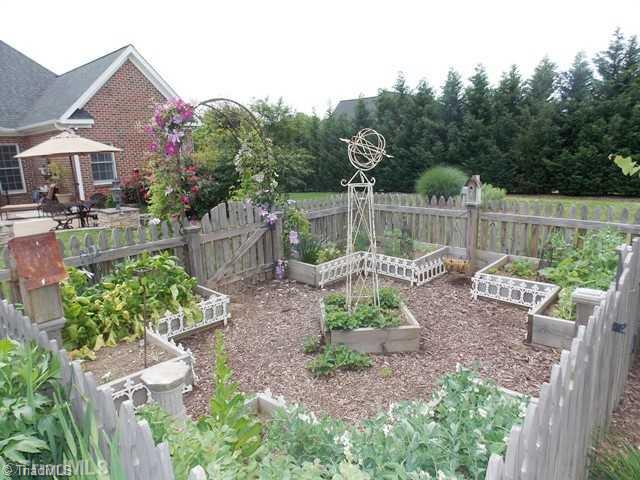 8506 Merriman Farm Road Oak Ridge, NC 27310 - Photo 14 of 16 Yard/Garden.