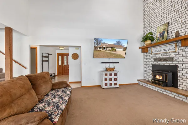 $350,000 | 810 West South Street, Greenville, MI 48838