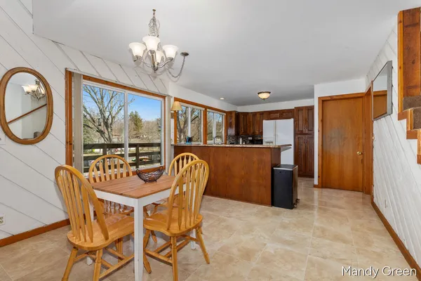 $350,000 | 810 West South Street, Greenville, MI 48838