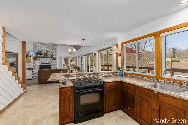 $350,000 | 810 West South Street, Greenville, MI 48838