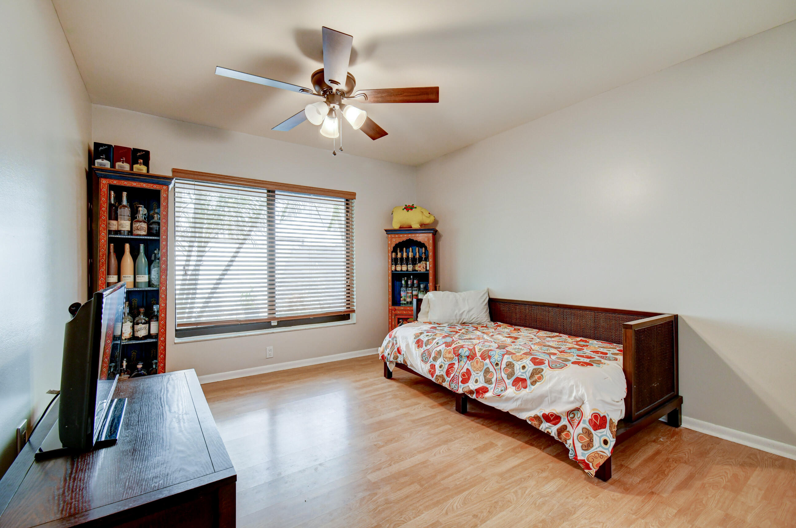 533 Southwest 29th Avenue Delray Beach, FL 33445 - Photo 13 of 32 Guest Bedroom